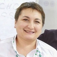 Усманова Алия Рафаиловна ​хирург Челябинск, Голливудская Улыбка - фото